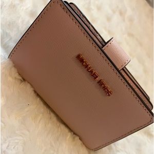 Michael Kors Bifold Wallet